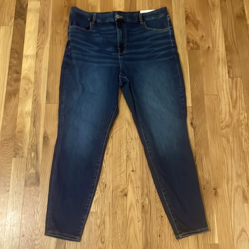 NWT American Eagle Womens 18 Regular Curvy Hi-Rise Jegging Stretch Jeans